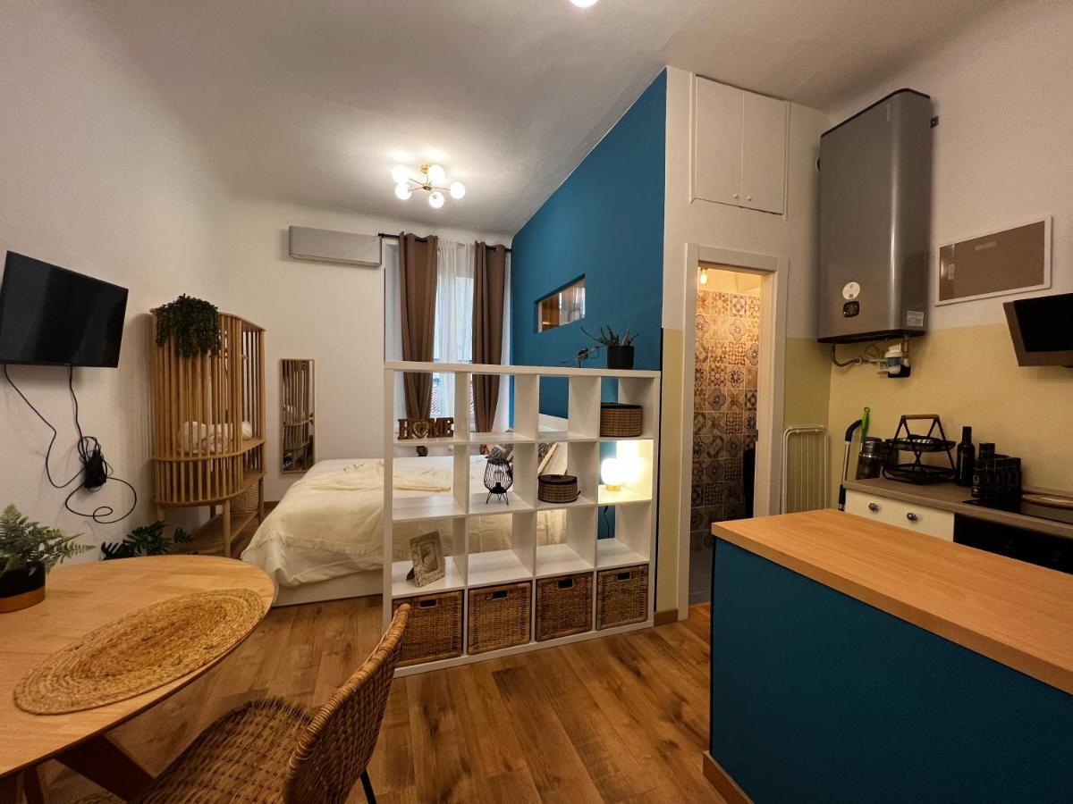 Regina Milano Ai Navigli - Sky Tv, Wifi And Breakfast Box Lejlighed Eksteriør billede